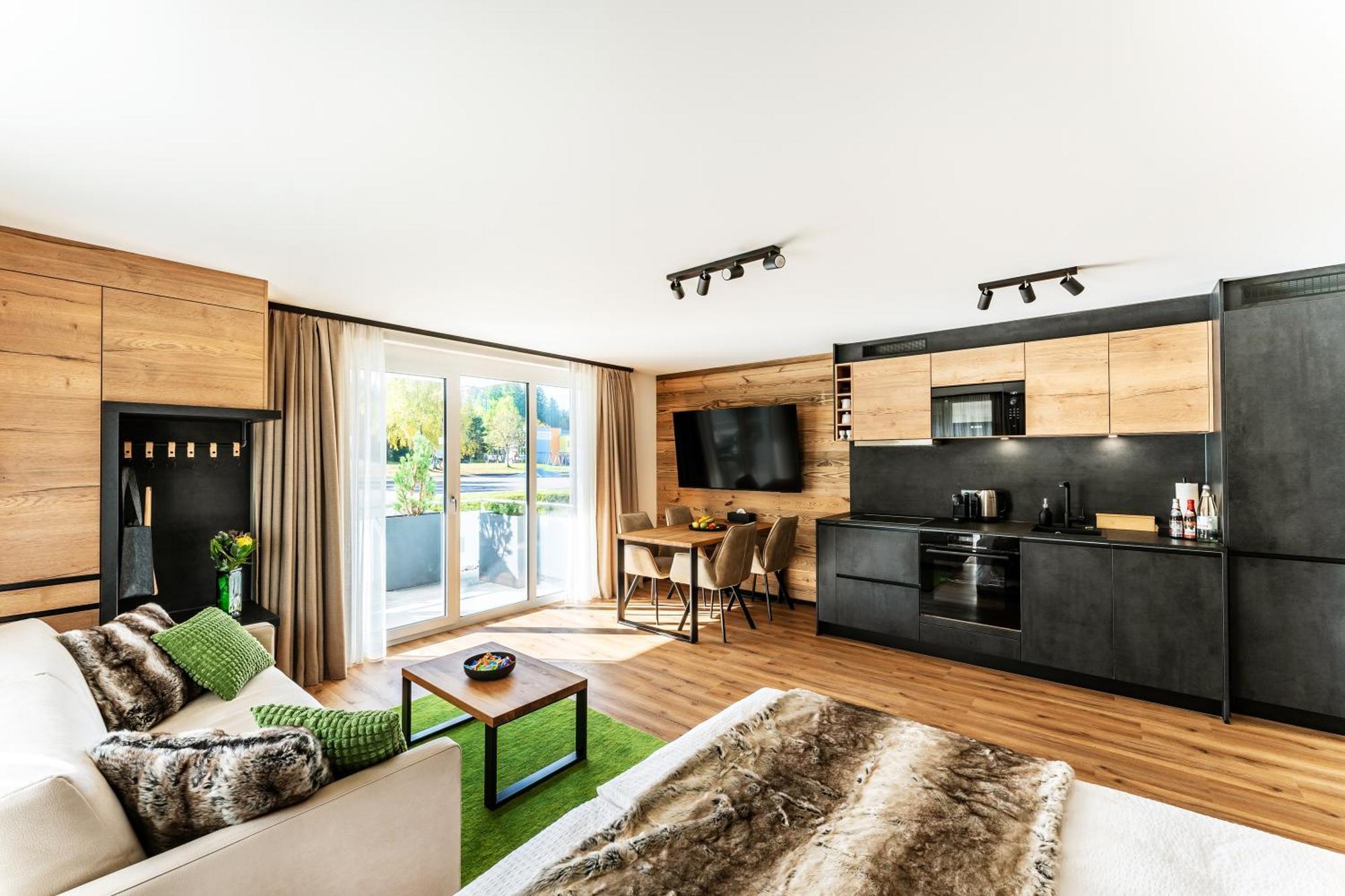 Black Forest Luxury Baerenhoehle Mit Sauna Schluchsee